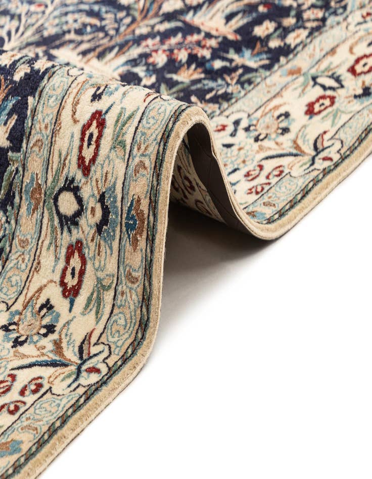 Detail image of 4' 4 x 6' 6  Hand Knotted Nain Rug