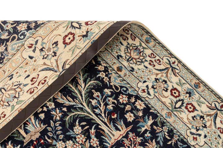 4' 4 x 6' 6 Hand Knotted Nain Rug