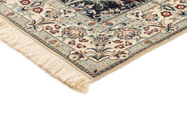 4' 4 x 6' 6 Hand Knotted Nain Rug