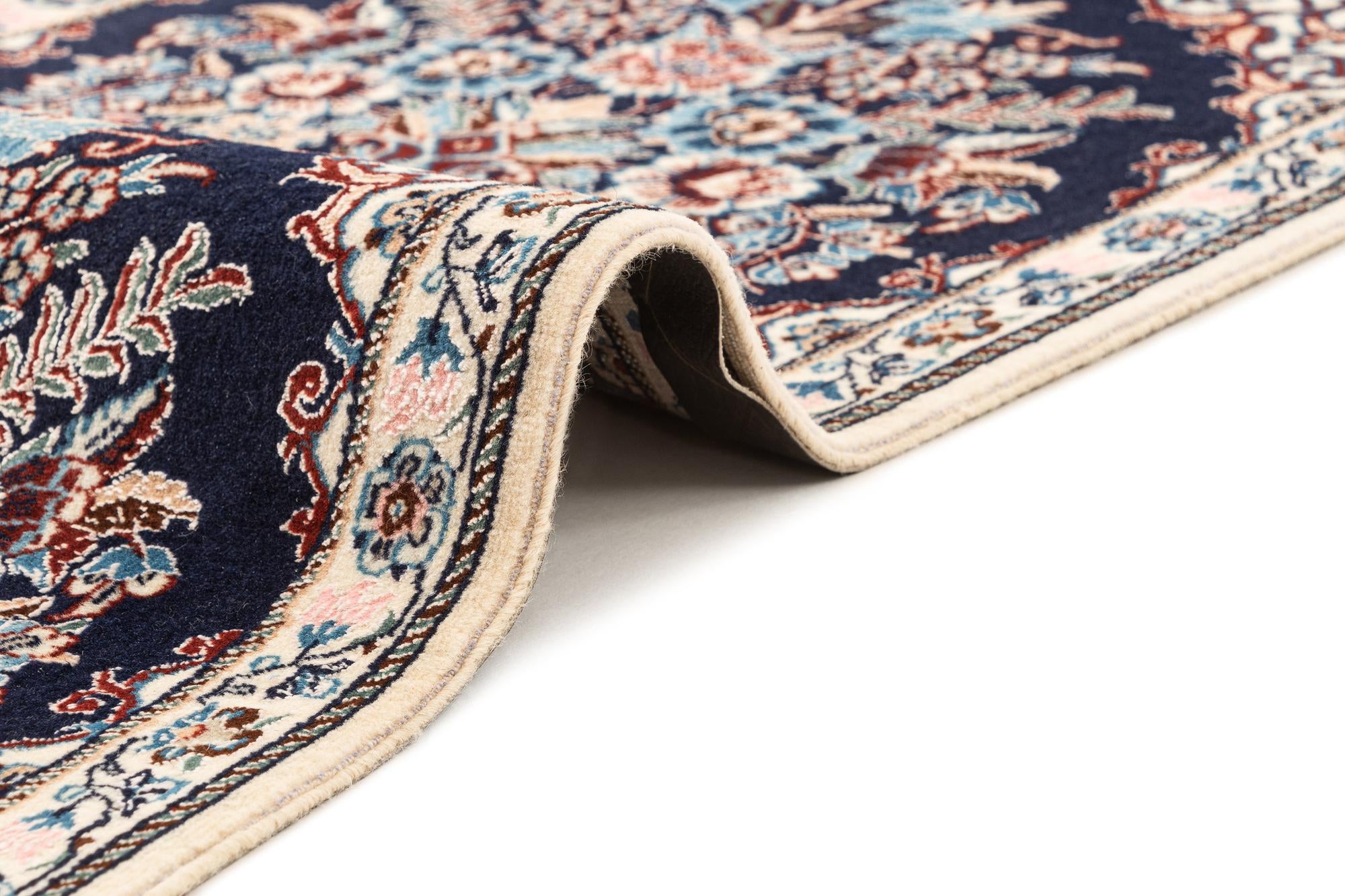 1' 7 x 5' 7 Hand Knotted Nain Rug