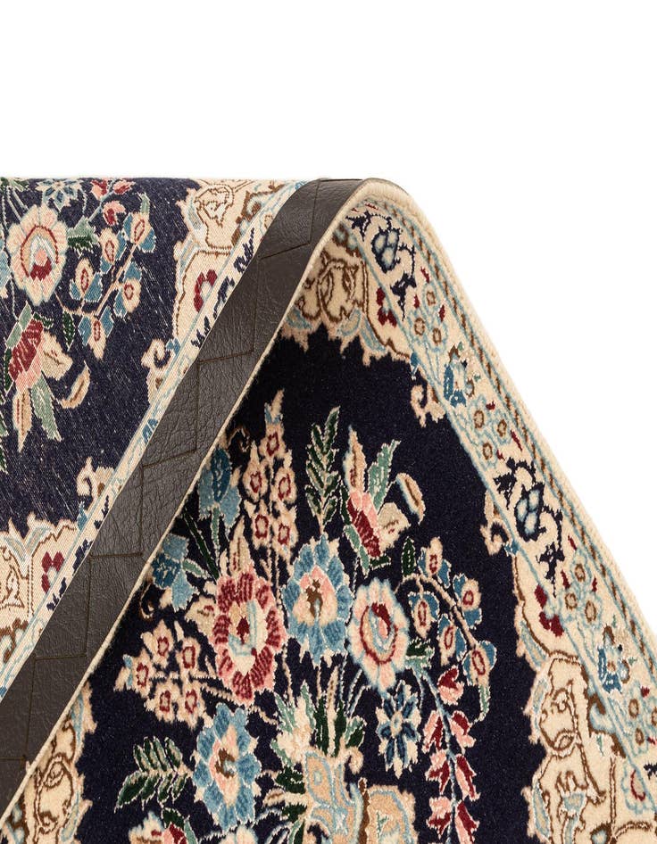 Detail image of 1' 6 x 6' 3 Hand Knotted Nain Rug