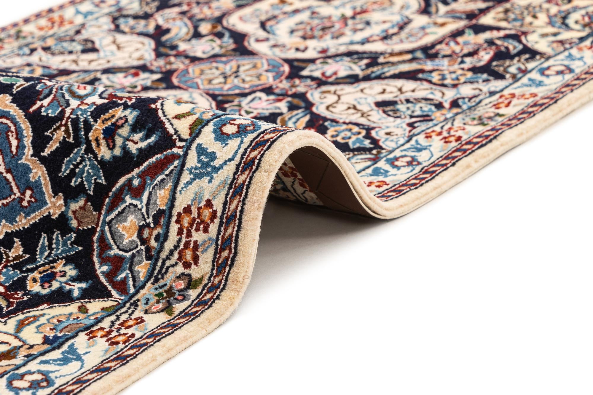 1' 7 x 9' 9 Hand Knotted Nain Rug
