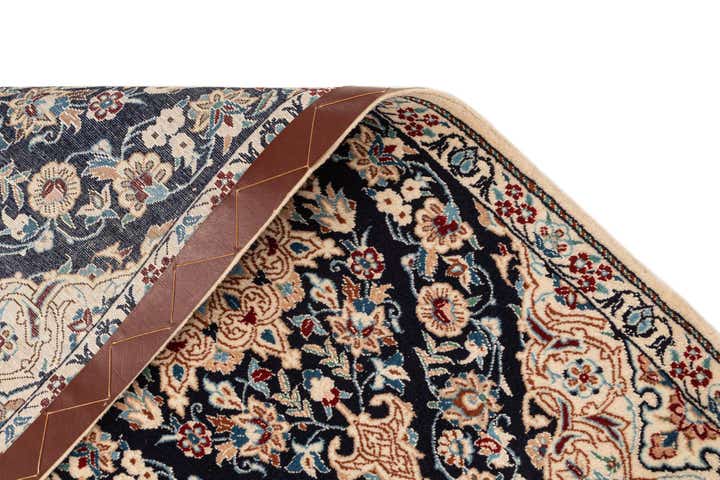 1' 6 x 5' 4 Hand Knotted Nain Rug