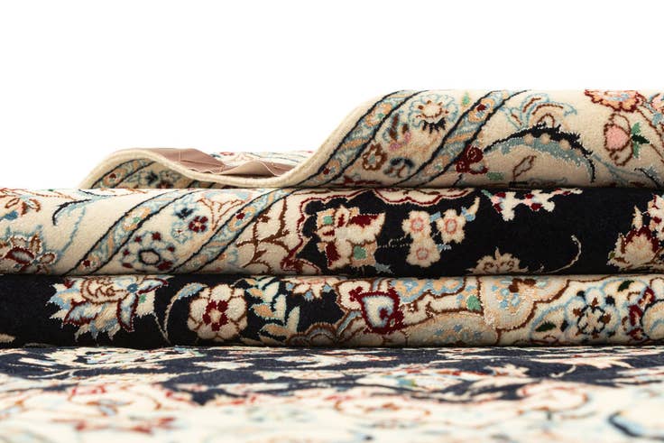 Detail image of 6' 6 x 7' 10 Nain Rug