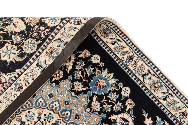 Detail image of 3' 3 x 4' 11 Nain Rug