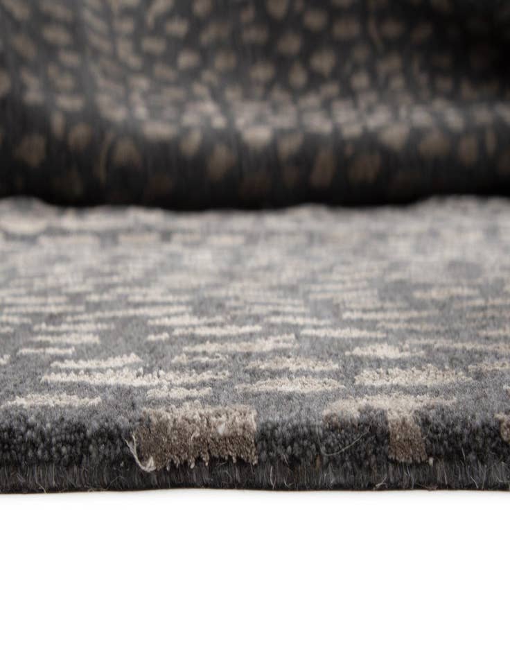 Detail image of 8' 7 x 12' Nepal Rug