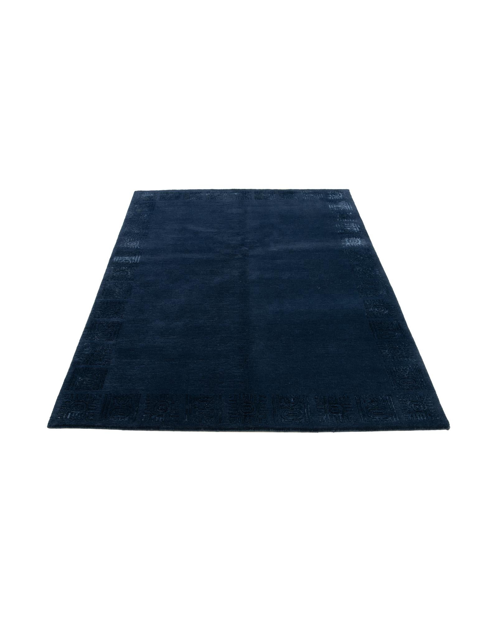 4' 9 x 6' 8 Hand Knotted Nepal Rug