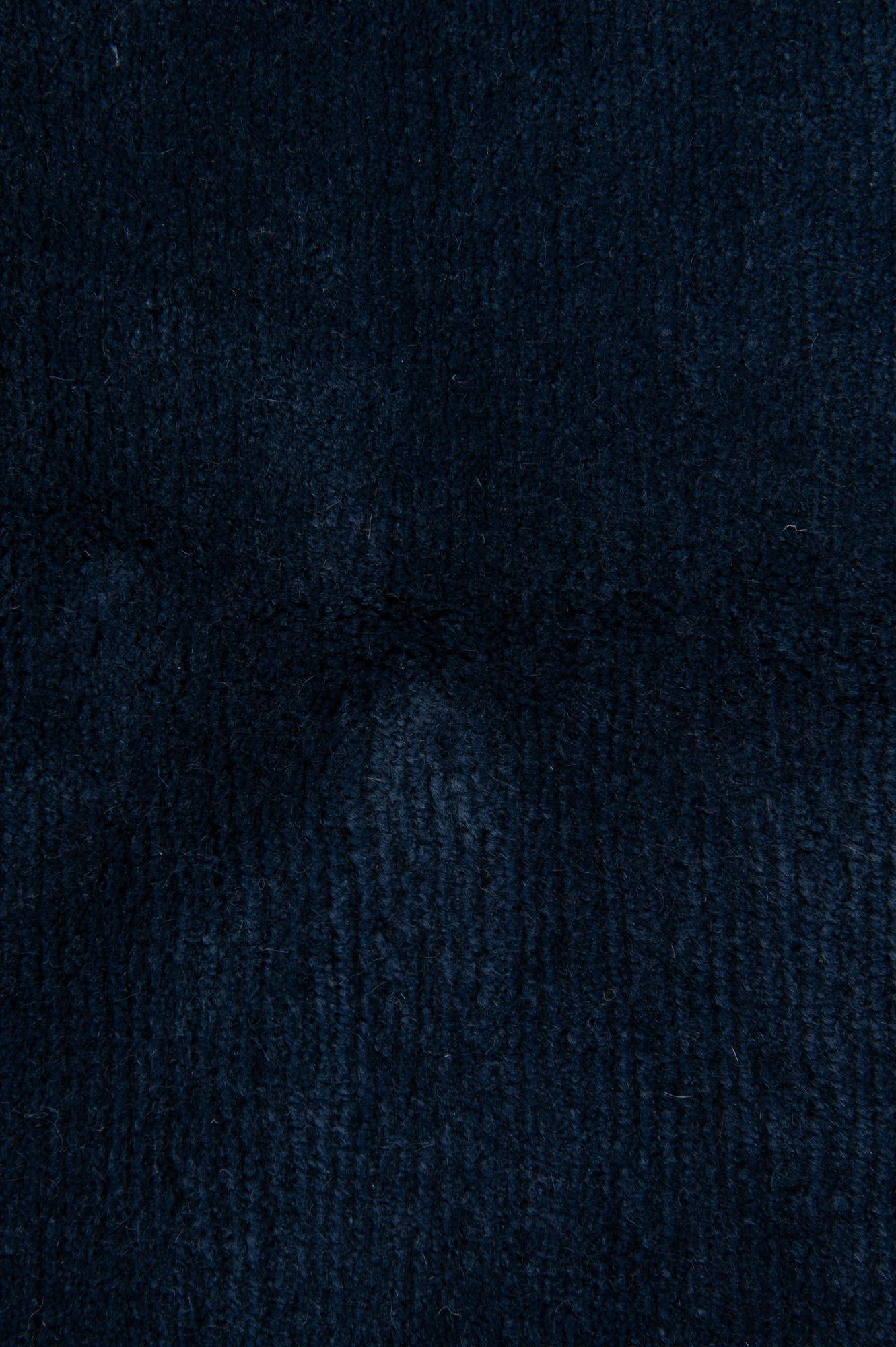4' 9 x 6' 8 Hand Knotted Nepal Rug