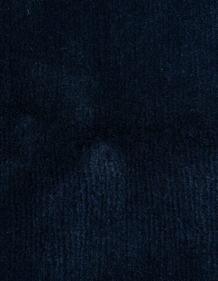 Detail image of 4' 9 x 6' 8  Hand Knotted Nepal Rug