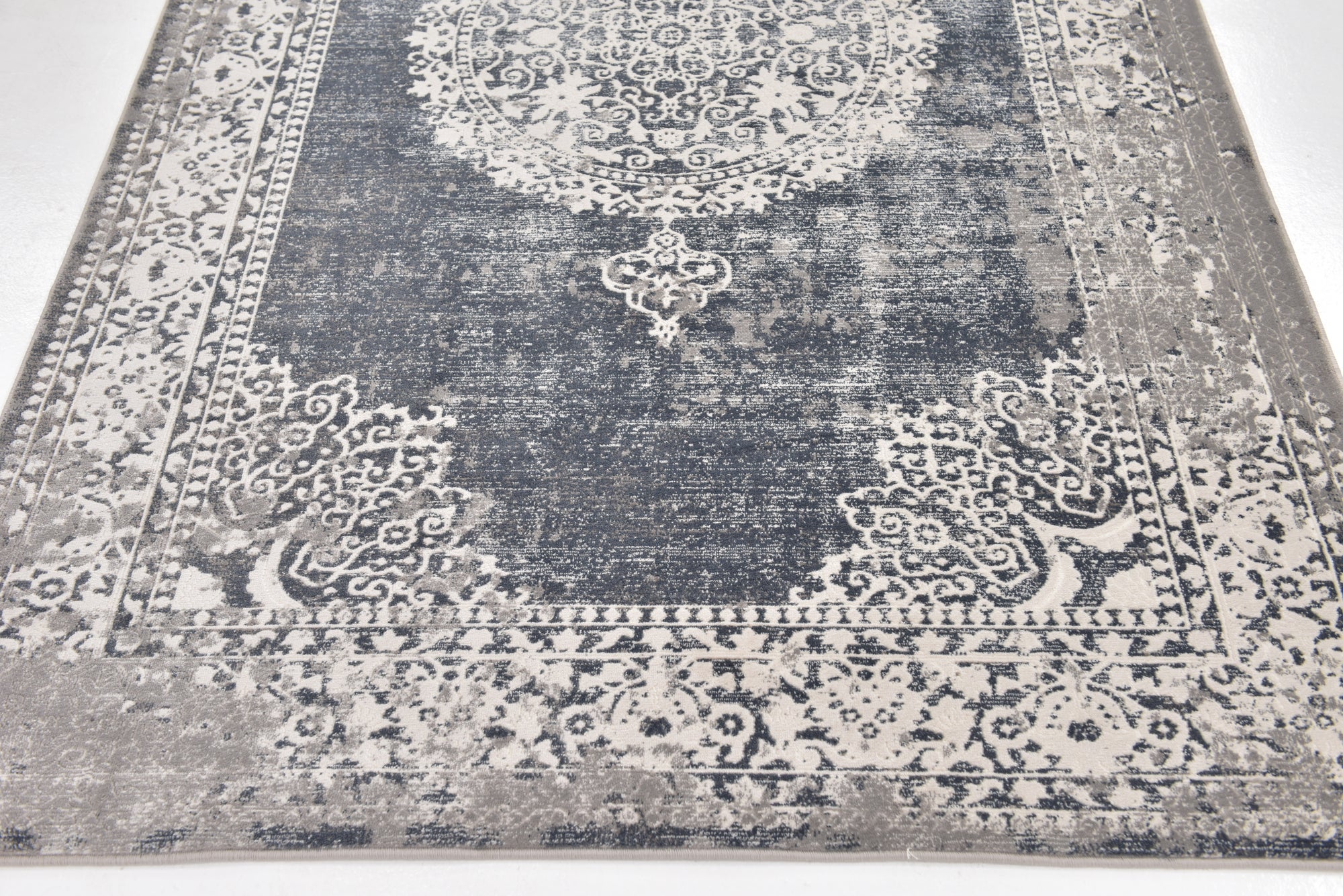 5' x 8' 2 New Vintage Rug