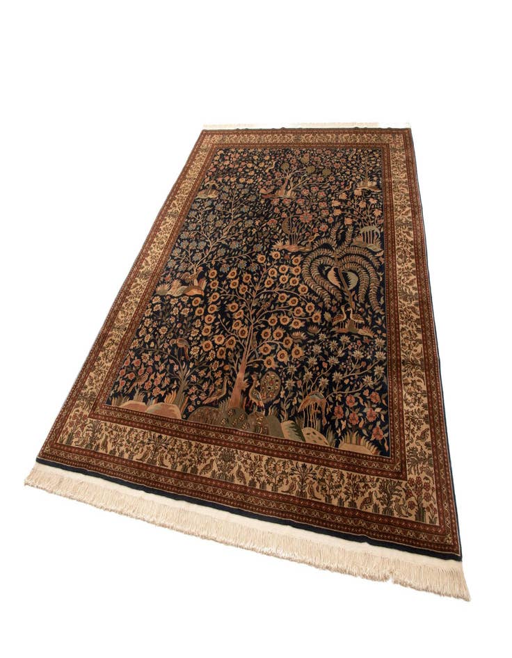 Detail image of 8' 1 x 10' 2 Peking Rug