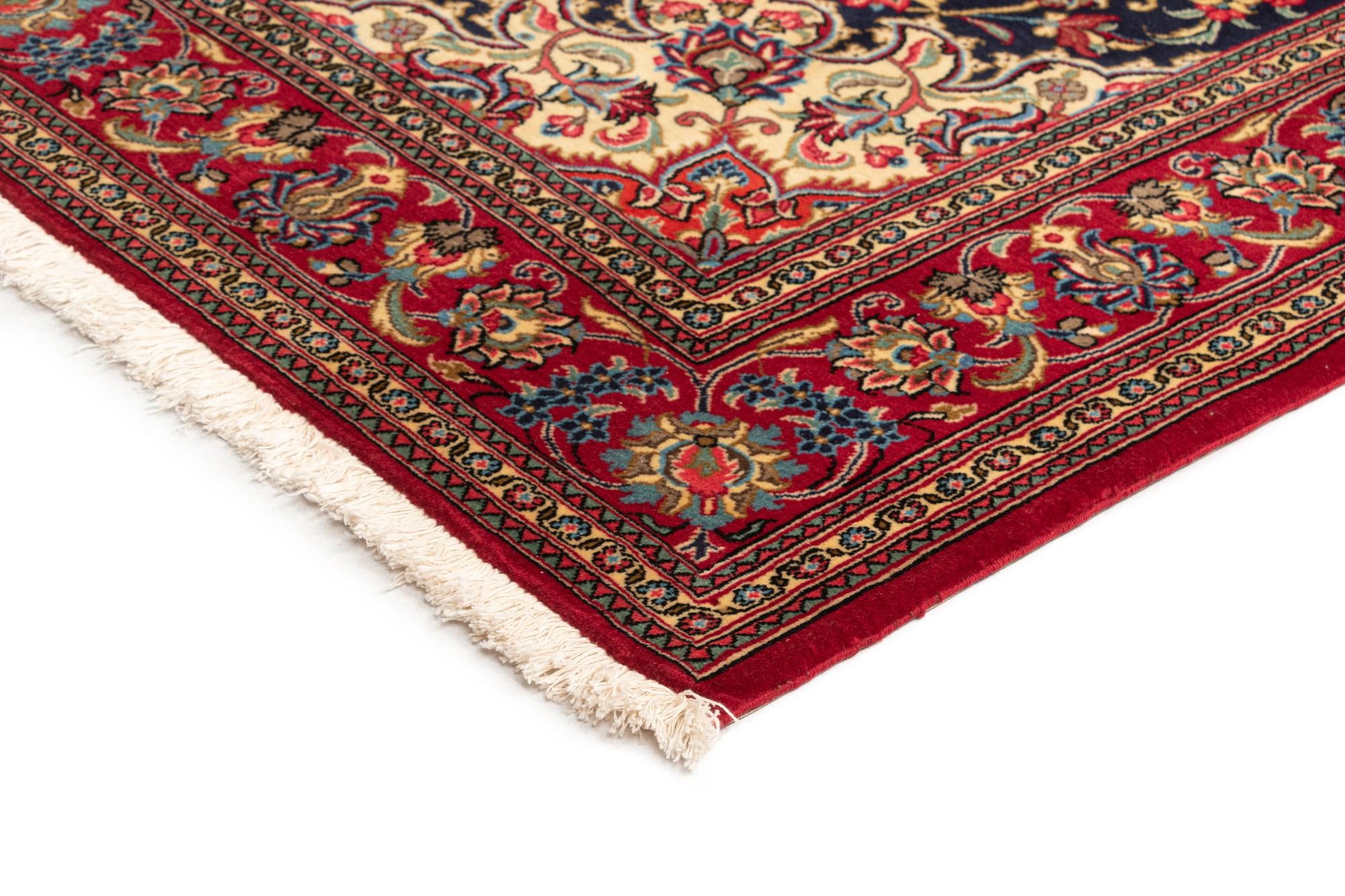 4' 6 x 6' 9 Hand Knotted Qom Persian Rug