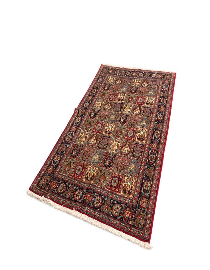 Detail image of 4' 8 x 6' 11 Qom Rug