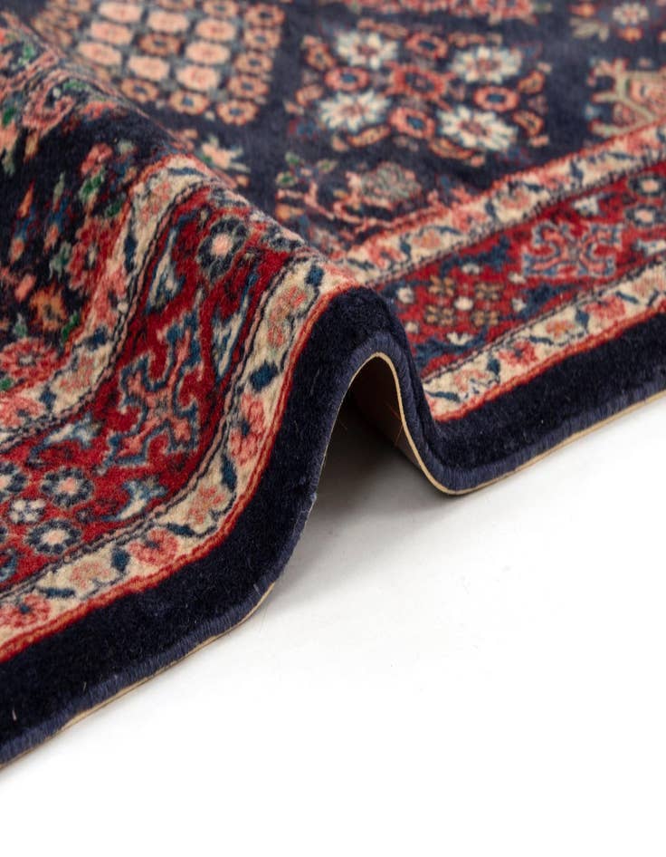 Detail image of 3' 5 x 5' Hand Knotted Sarough Persian Wool Rug