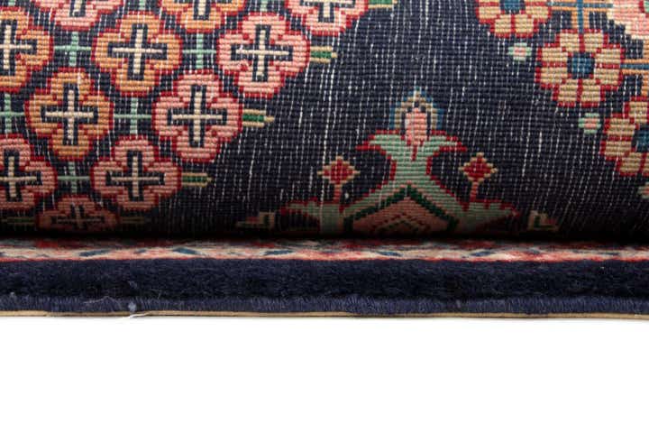 3' 5 x 5' Hand Knotted Sarough Persian Wool Rug