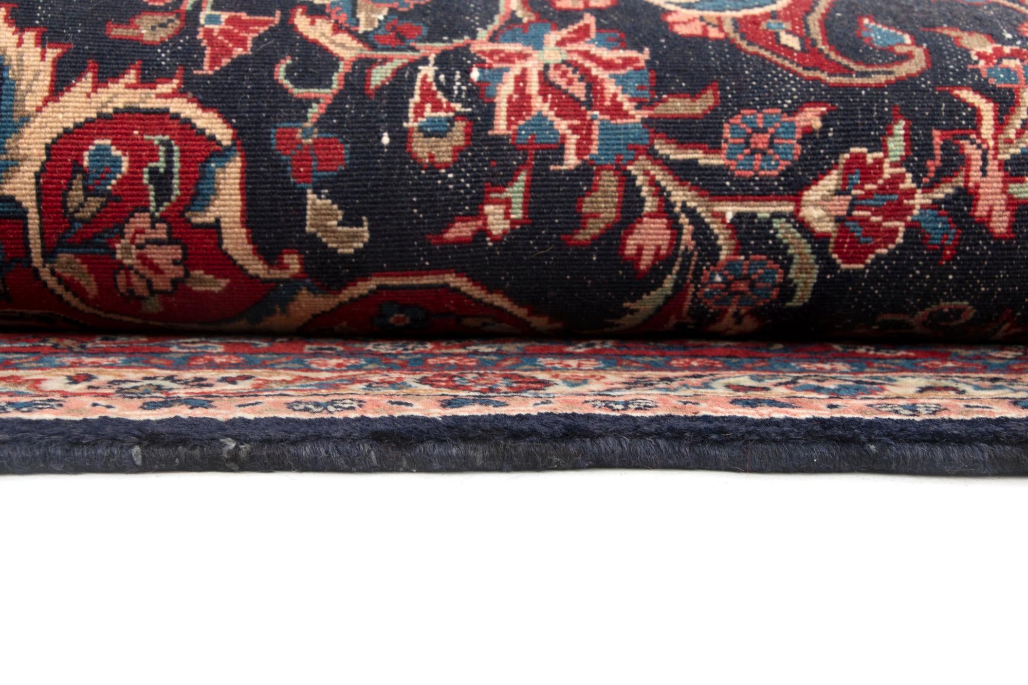 7' 1 x 9' 11 Hand Knotted Sarough Persian Wool Rug