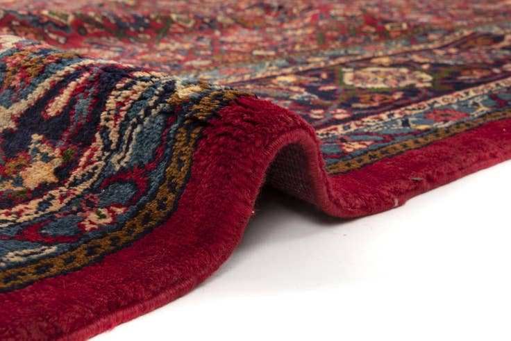 Detail image of 9' 11 x 13' 4 Sarough Wool Rug