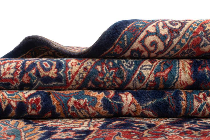 Detail image of 8' 11 x 11' 11 Sarouk Wool Rug