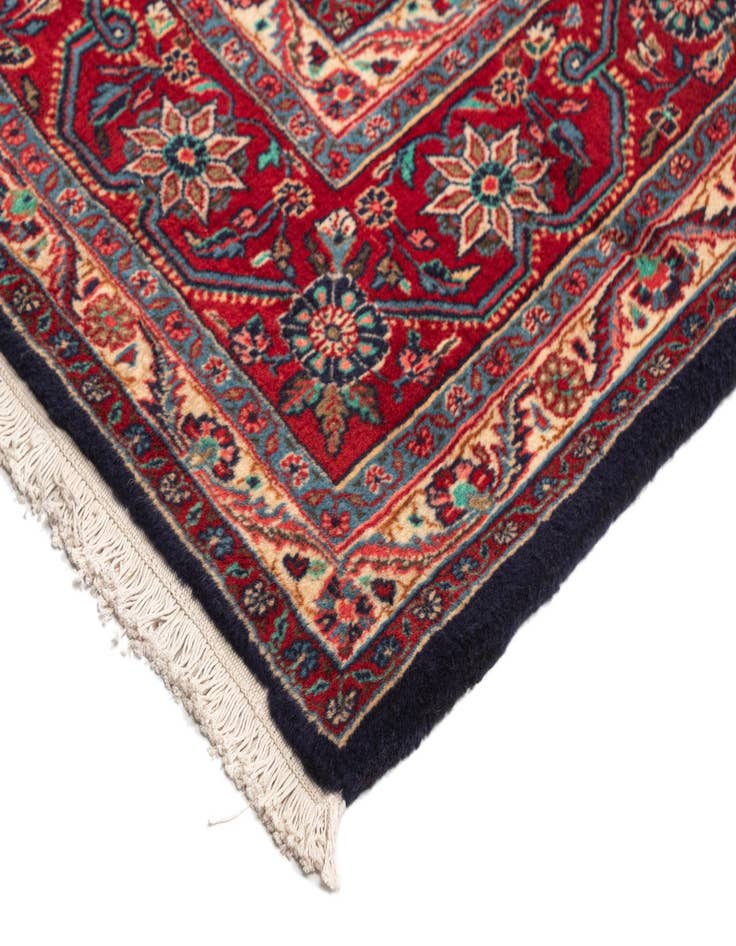 Detail image of 7' 2 x 10' 2 Sarouk Wool Rug