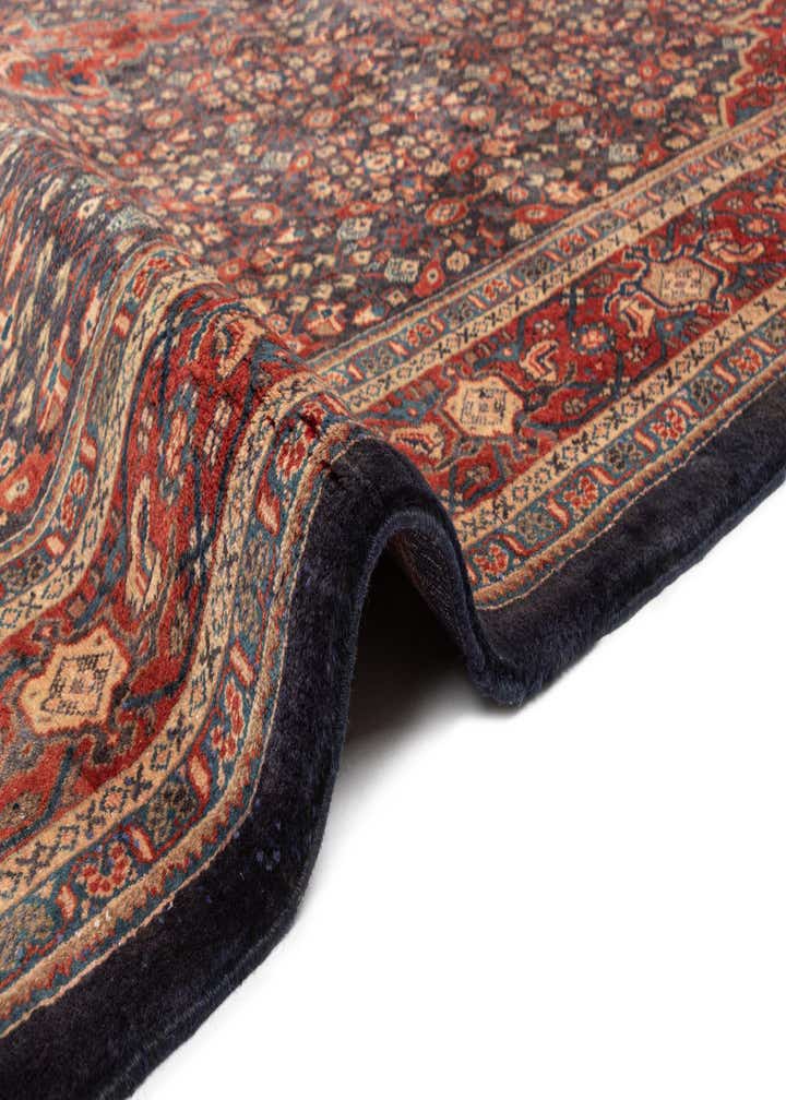 7' 1 x 10' 7 Sarouk Wool Rug