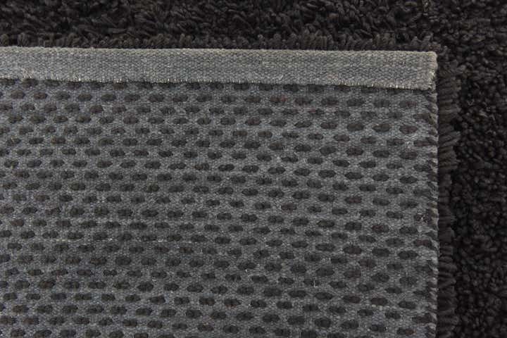 5' 6 x 7' 8 Solid Shag Rug