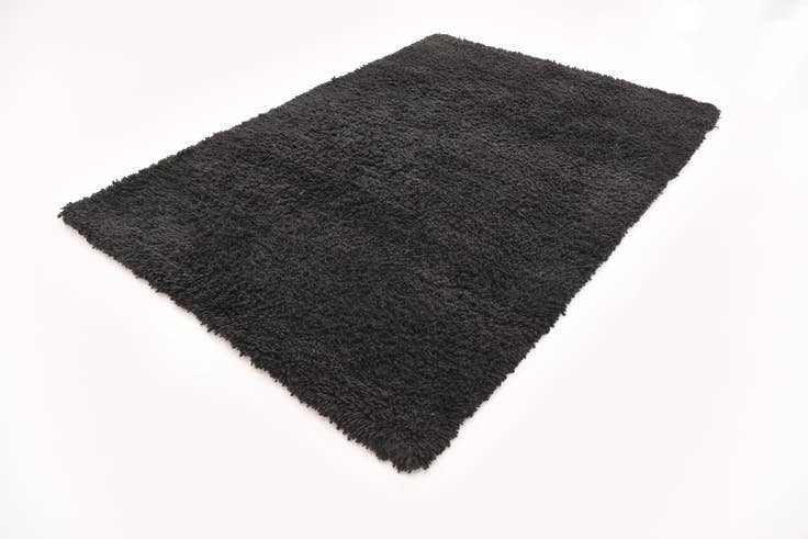 Detail image of 5' 6 x 7' 8 Solid Shag Rug