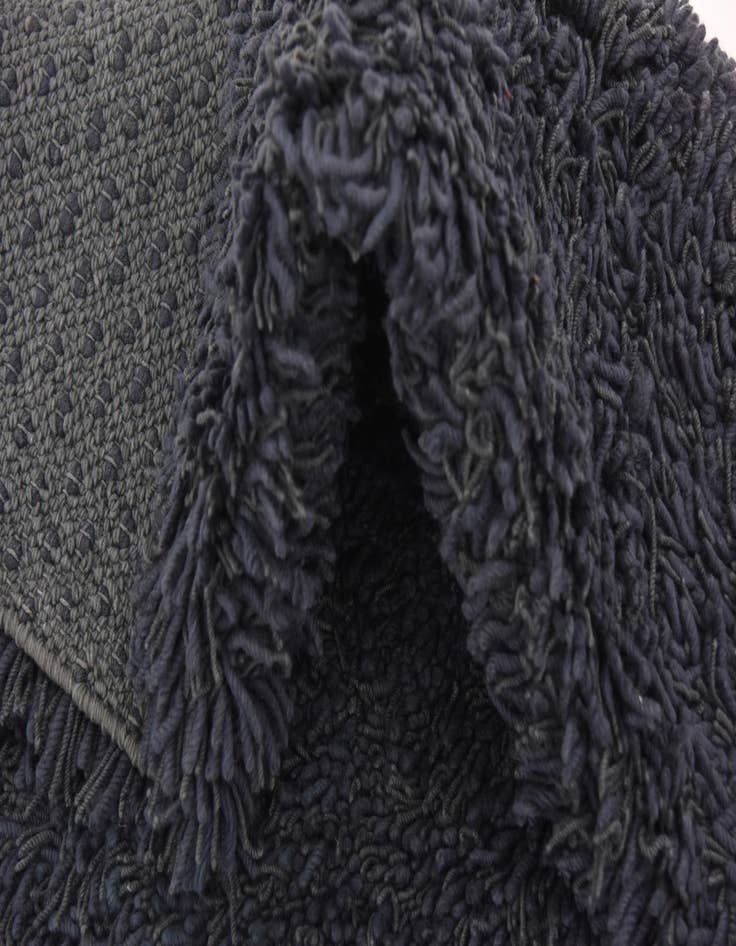 Detail image of 5' 6 x 7' 6 Solid Shag Rug