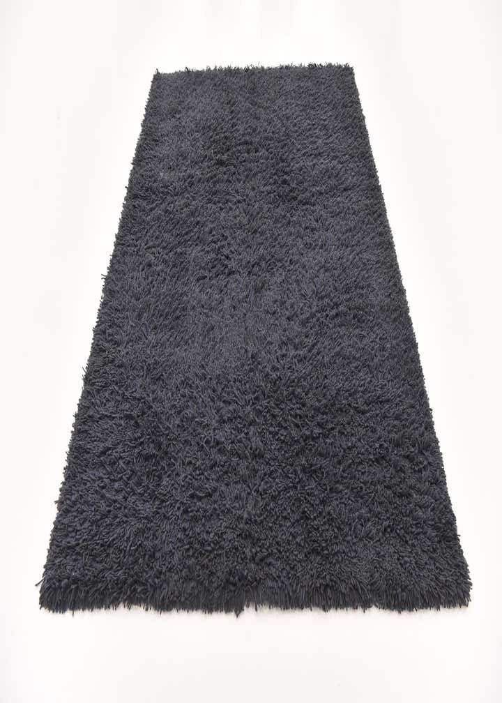 5' 7 x 7' 5 Solid Shag Rug