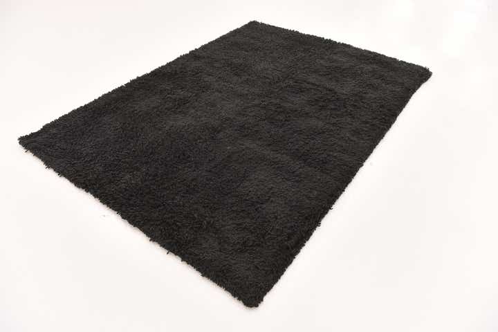5' 7 x 7' 7 Solid Shag Rug