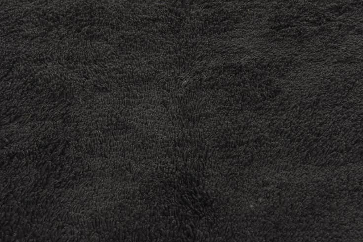 Detail image of 5' 7 x 7' 7 Solid Shag Rug