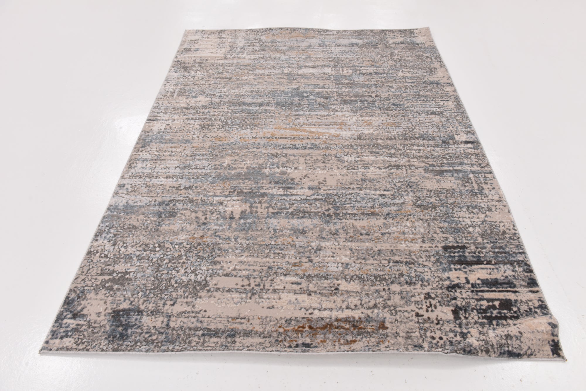 5' 4 x 7' 2 Spectrum Rug