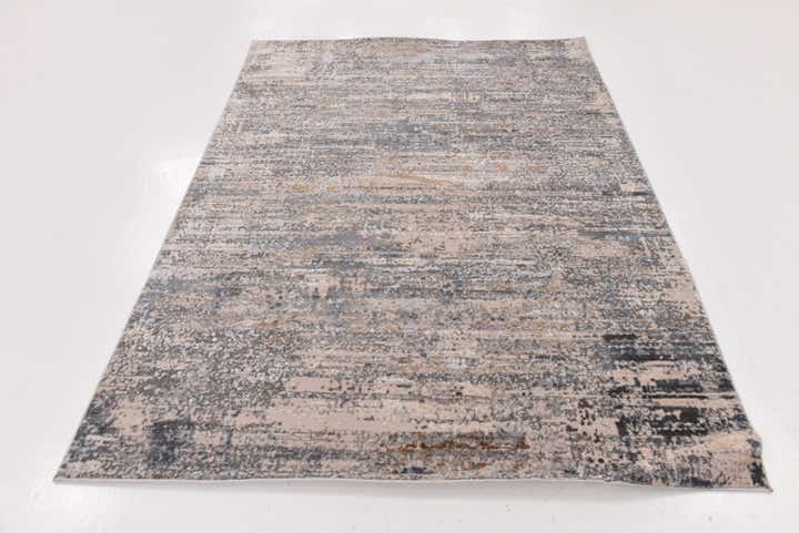 5' 4 x 7' 2 Spectrum Rug