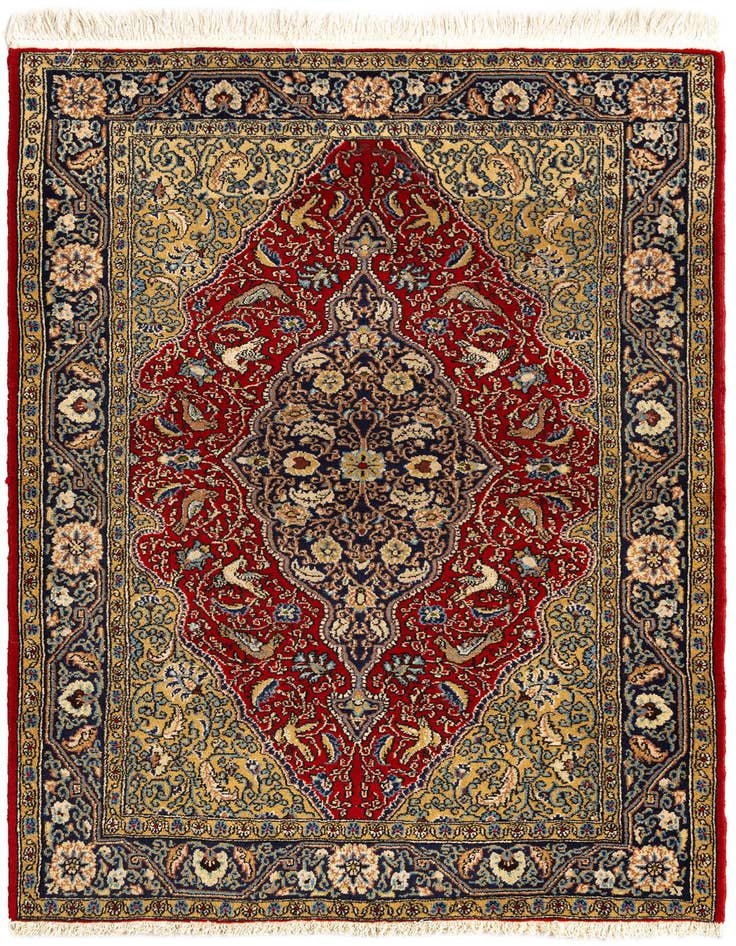 Detail image of 3' 6 x 5' Tabriz Mahi Rug