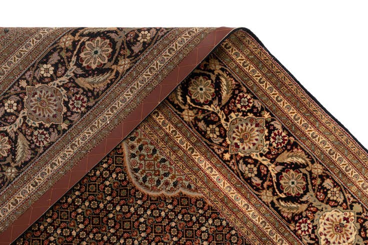 Detail image of 8' 2 x 11' 5 Tabriz Mahi Rug