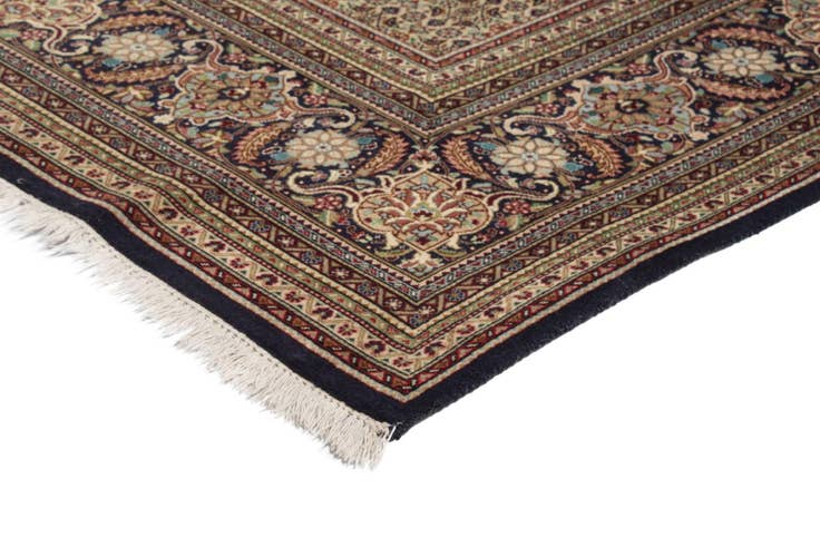 Detail image of 10' 8 x 13' 1 Tabriz Mahi Rug