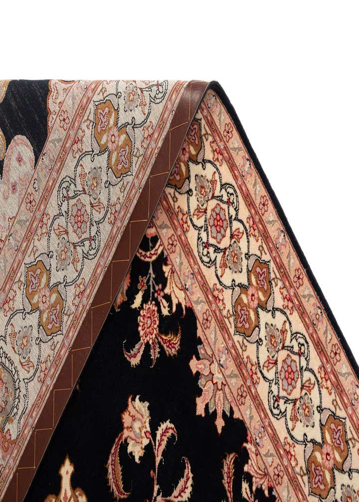 5' x 6' 9 Tabriz Rug