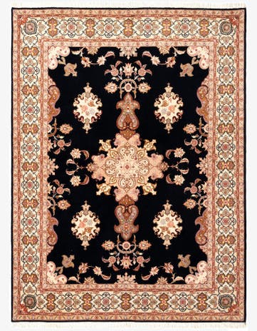 5' x 6' 9 Tabriz Rug