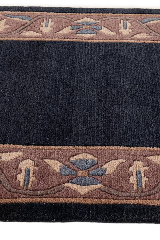 Detail image of 2' 6 x 4' 10 Hand Knotted Tibet Wool Rug