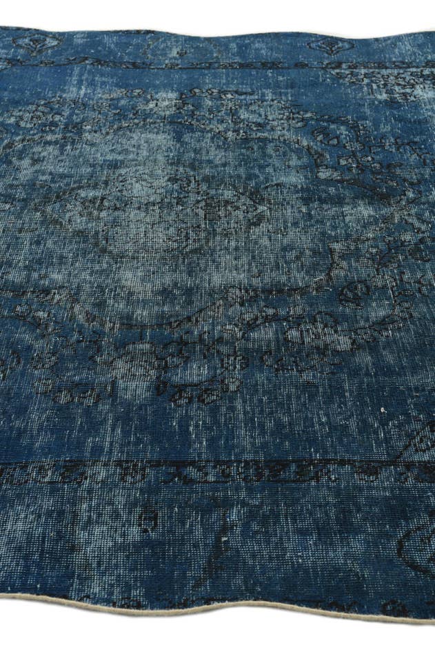 Detail image of 8' x 11' 2 Hand Knotted Ultra Vintage Persian Wool Rug