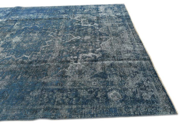 Detail image of 8' 5 x 10' 9 Hand Knotted Ultra Vintage Persian Wool Rug