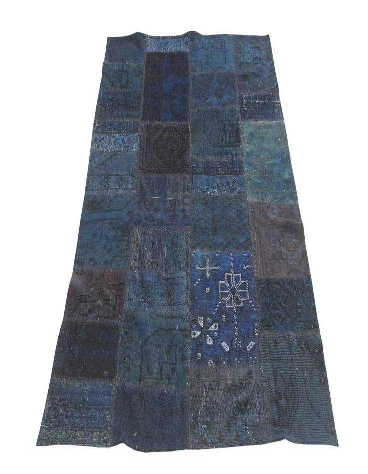 Detail image of 4' 4 x 6' 7  Hand Knotted Ultra Vintage Persian Wool Rug