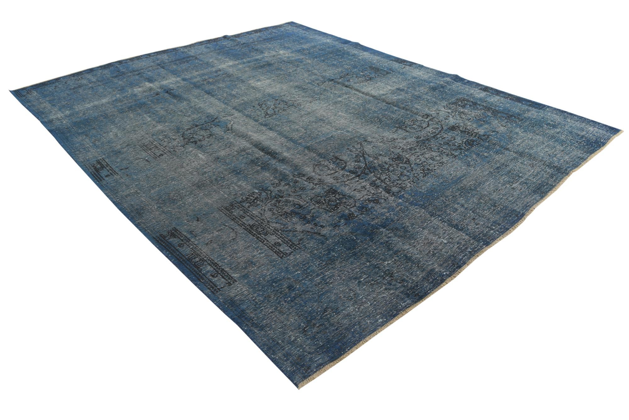 9' 10 x 12' Hand Knotted Ultra Vintage Persian Wool Rug