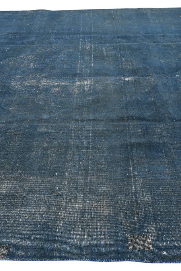 Detail image of 9' 6 x 12' 6 Hand Knotted Ultra Vintage Persian Wool Rug