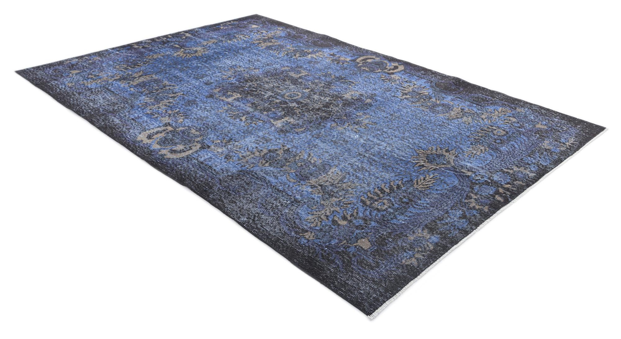 5' 10 x 9' 9 Ultra Vintage Wool Rug