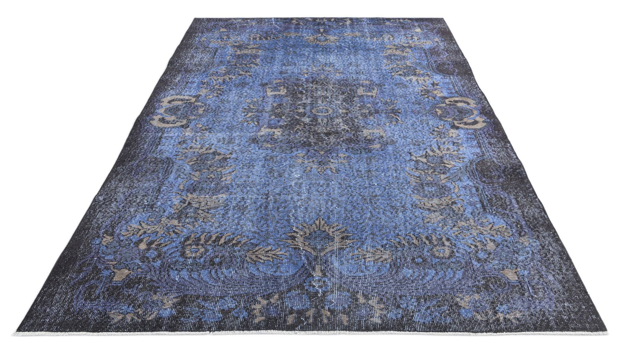 5' 10 x 9' 9 Ultra Vintage Wool Rug