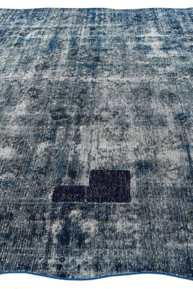 Detail image of 9' 3 x 12' 5 Hand Knotted Ultra Vintage Persian Wool Rug