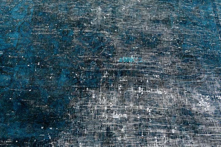 4' x 6' Hand Knotted Ultra Vintage Persian Wool Rug