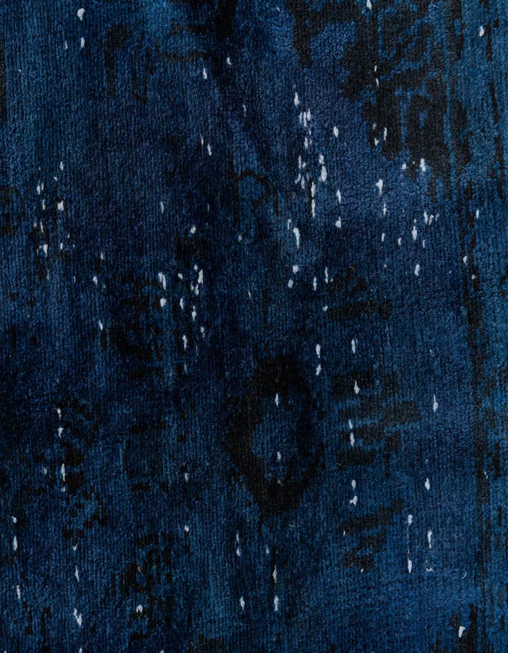 Detail image of 4' 7 x 5' 8  Hand Knotted Ultra Vintage Persian Wool Rug