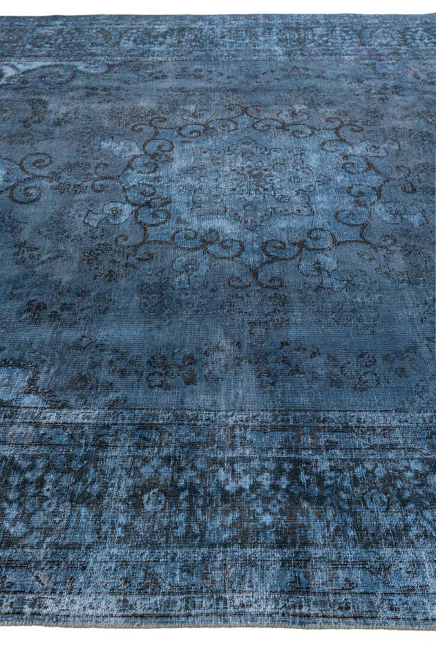 Detail image of 9' 9 x 12' 5 Hand Knotted Ultra Vintage Persian Wool Rug