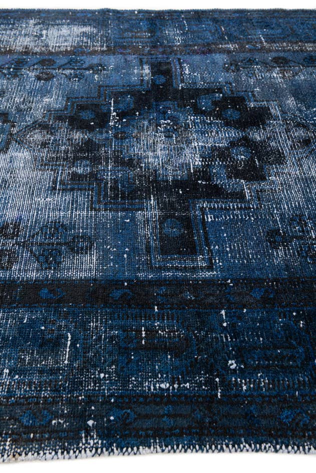 Detail image of 4' 4 x 7' 3 Hand Knotted Ultra Vintage Persian Wool Rug